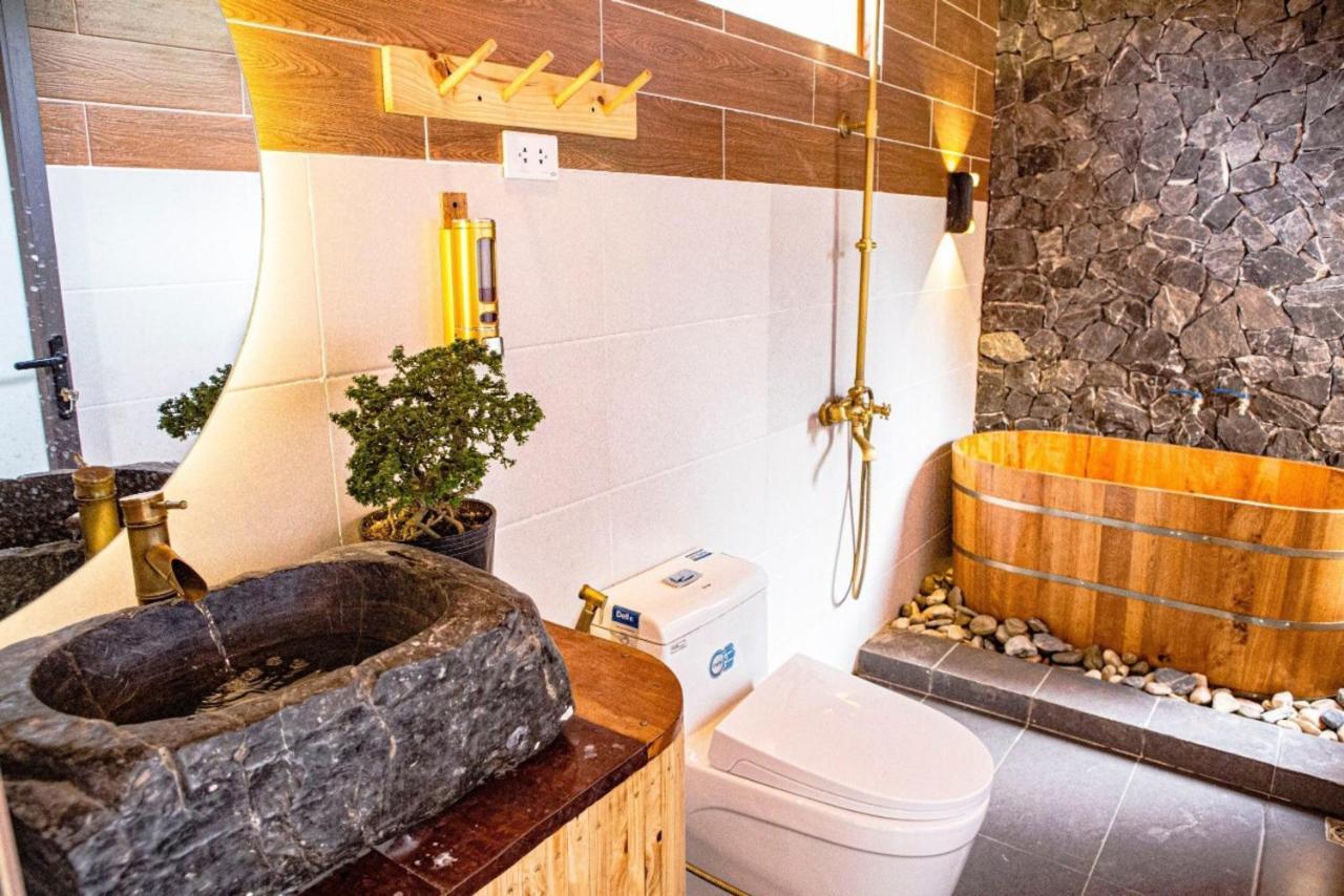 Chien'S Lodge Du Gia Làng Cac Eksteriør billede