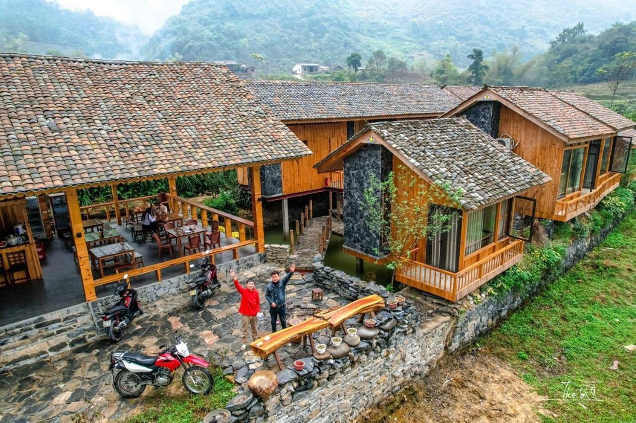 Chien'S Lodge Du Gia Làng Cac Eksteriør billede